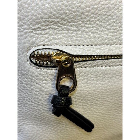 Coach Pebble Leather Cream Multi-Color Shoulder Bag With Gold Hardware - Picture 7 of 14